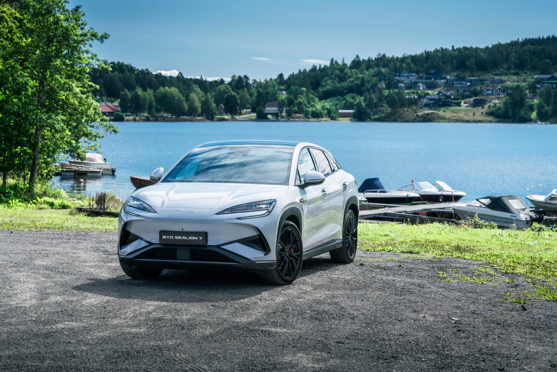 BYD Sealion 7