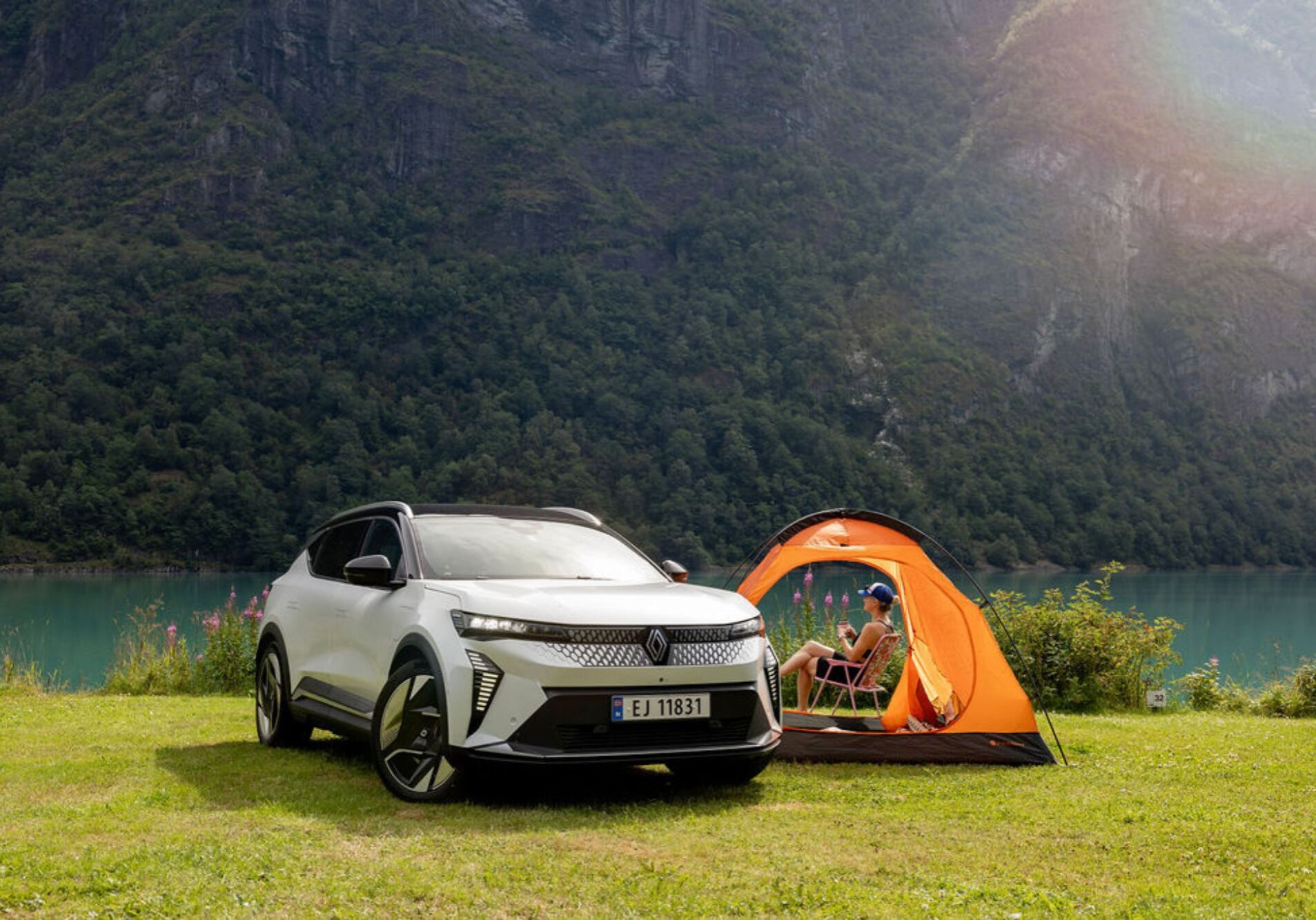 Renault SCENIC E-TECH ELECTRIC – elektrisk flerbruksbil hos Sannan Bil